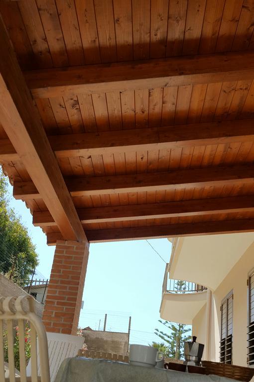 فيلا San Marco In Riva Al Mare شاكا المظهر الخارجي الصورة